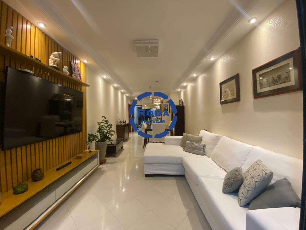 Apartamento à venda no Ponta da Praia: 