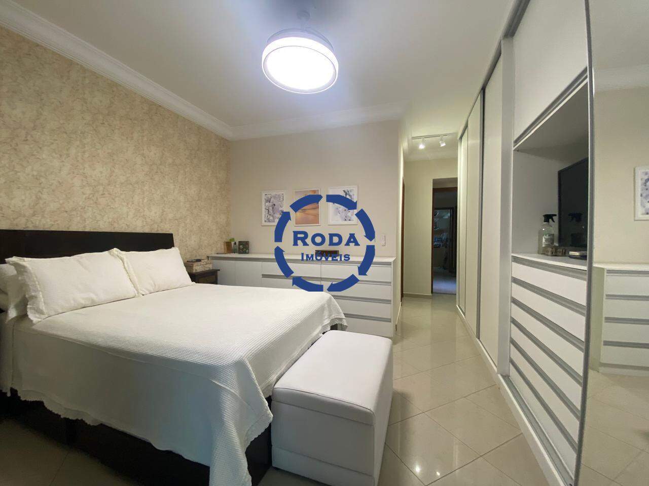 Apartamento à venda no Ponta da Praia: 