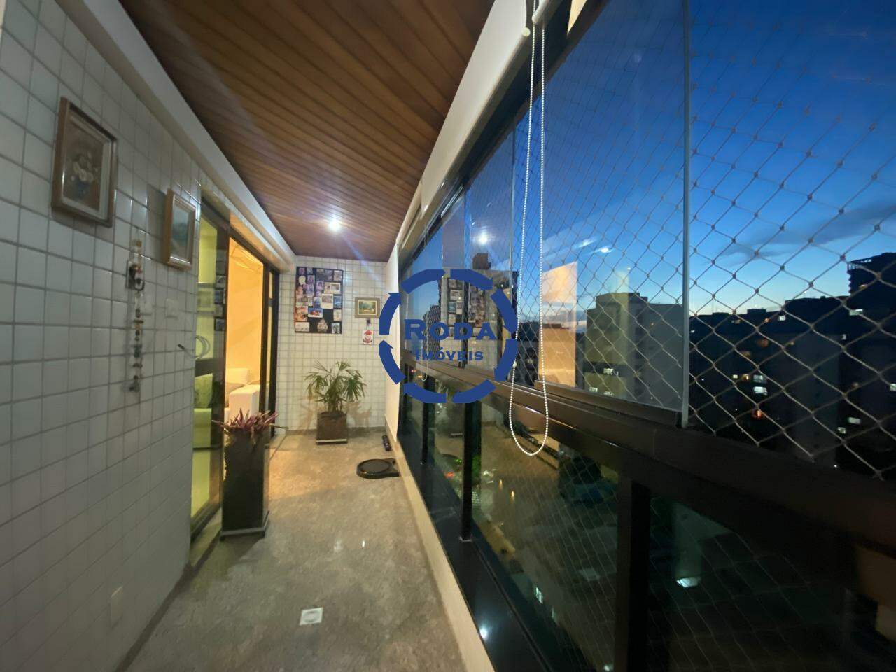 Apartamento à venda no Ponta da Praia: 