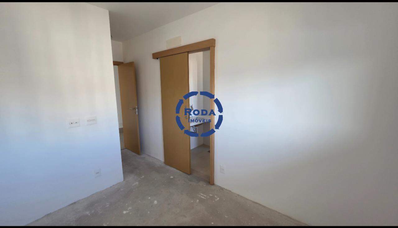 Apartamento à venda no Ponta da Praia: 