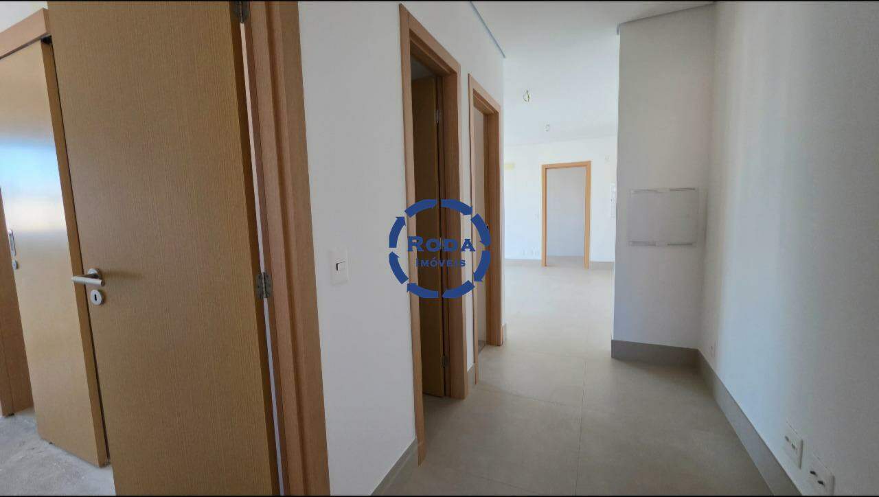 Apartamento à venda no Ponta da Praia: 