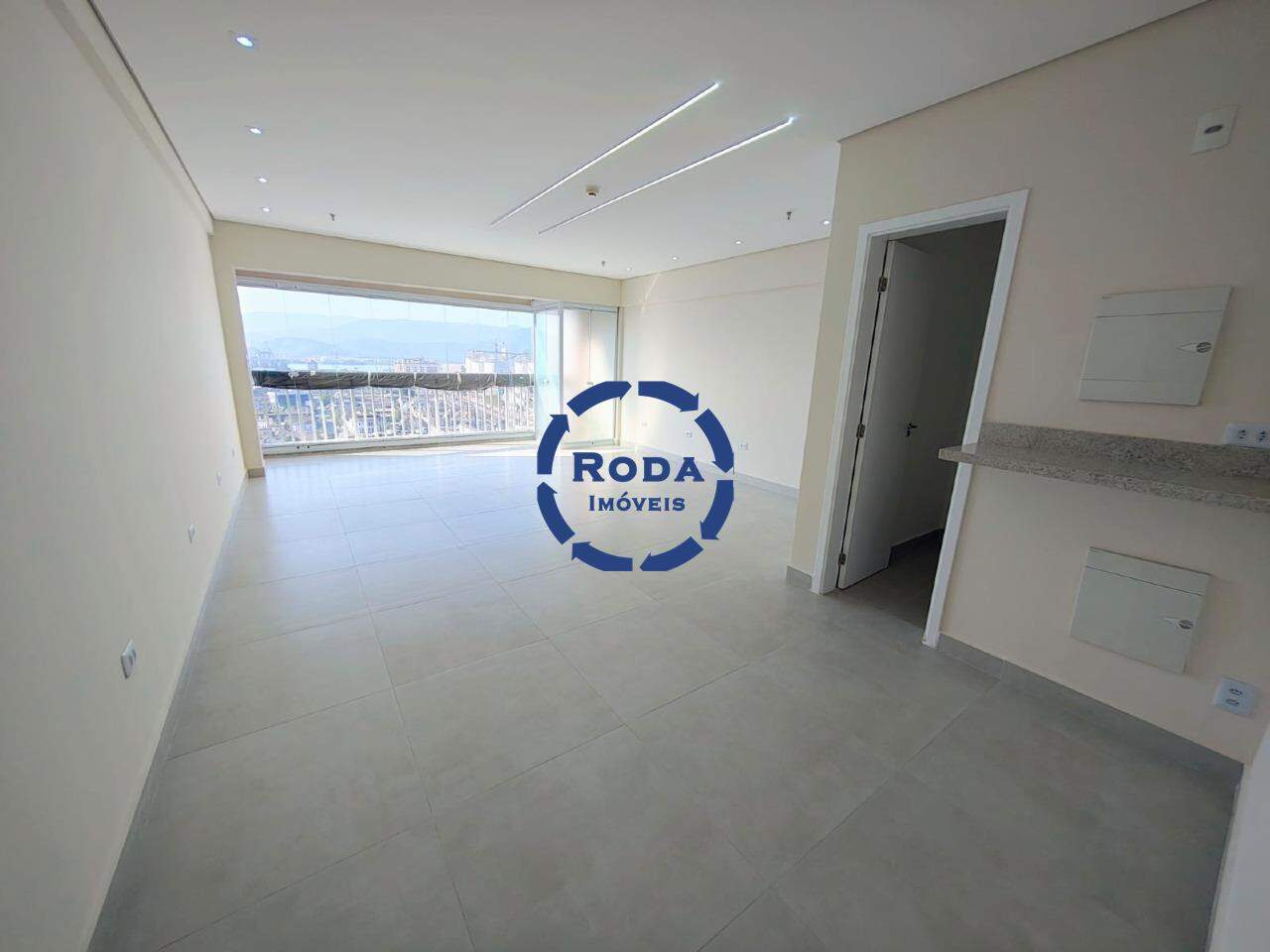 Sala à venda no Vila Mathias: 