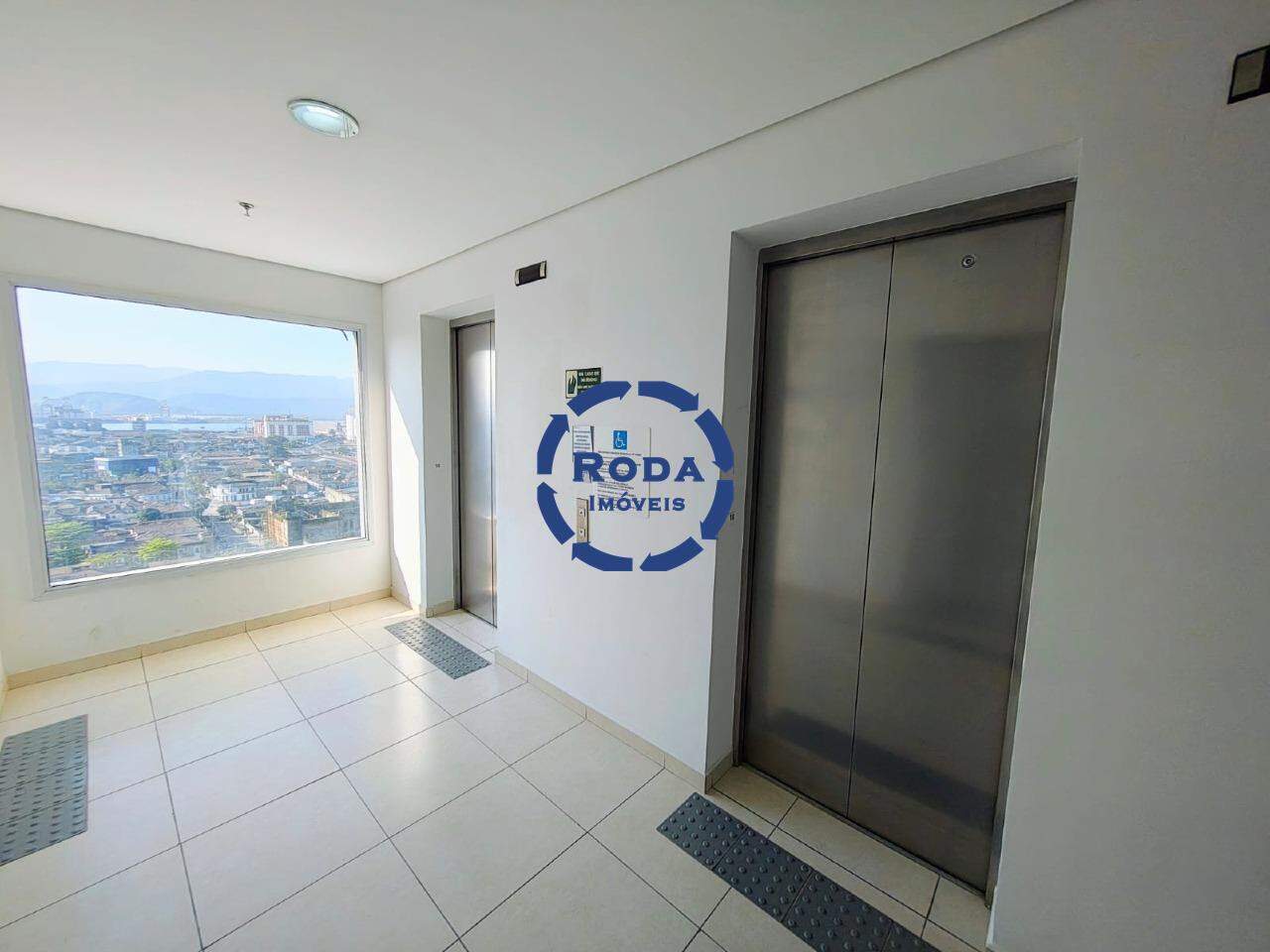 Sala à venda no Vila Mathias: 