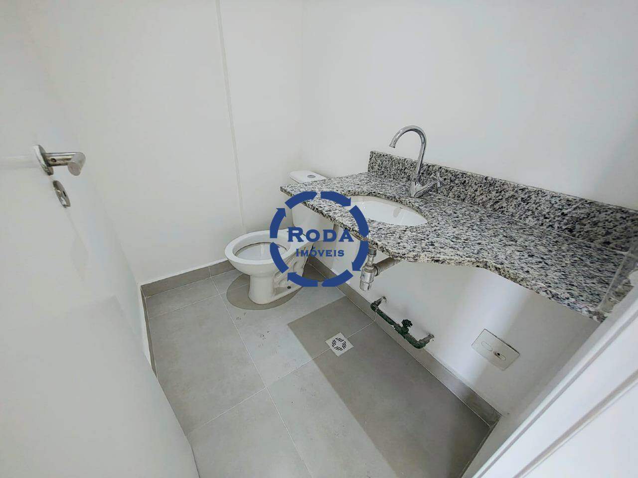 Sala à venda no Vila Mathias: 