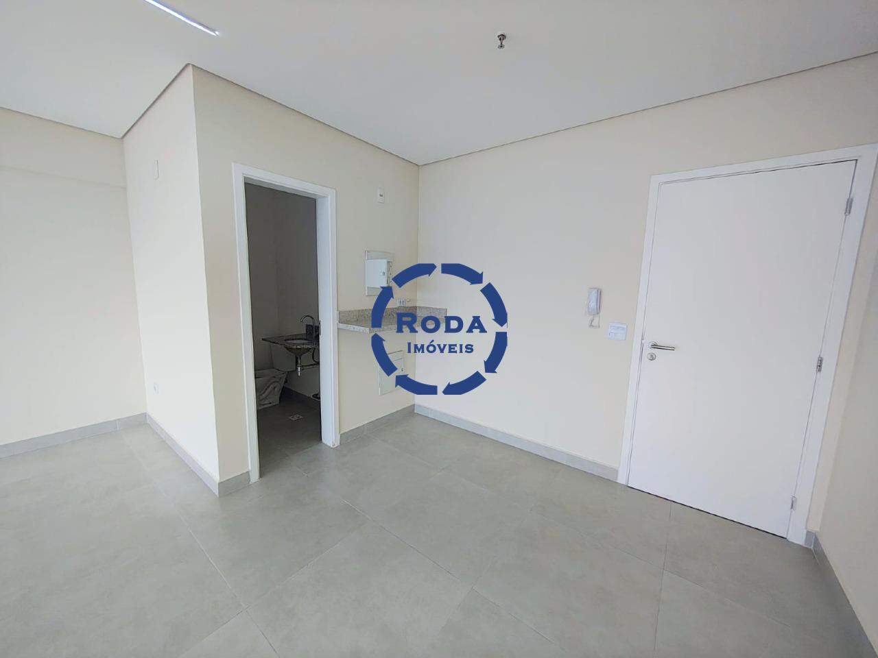 Sala à venda no Vila Mathias: 