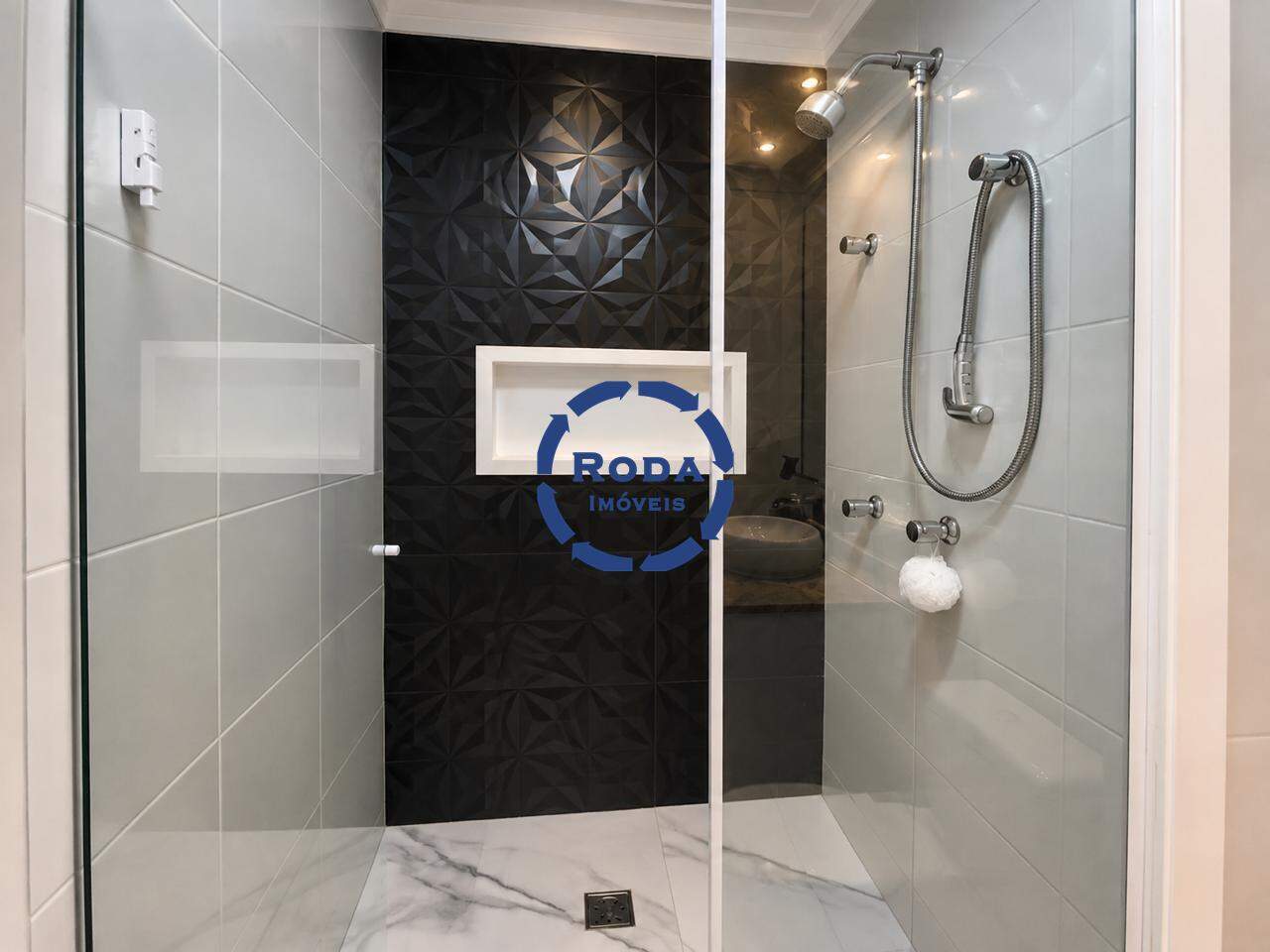 Apartamento à venda no Ponta da Praia: 