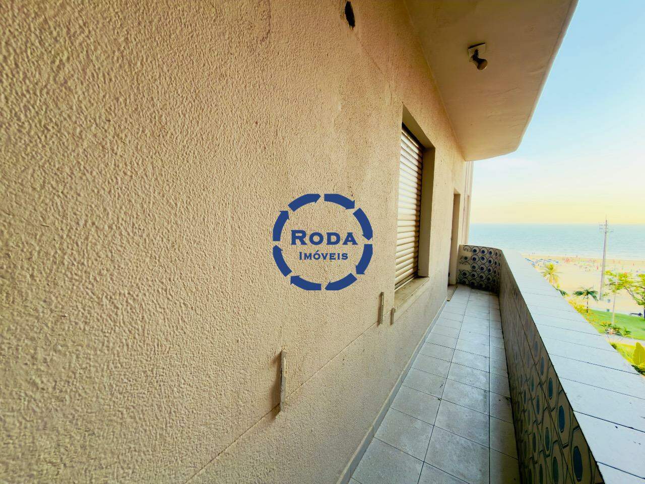 Apartamento à venda no Boqueirão: varanda da sala vista mar 