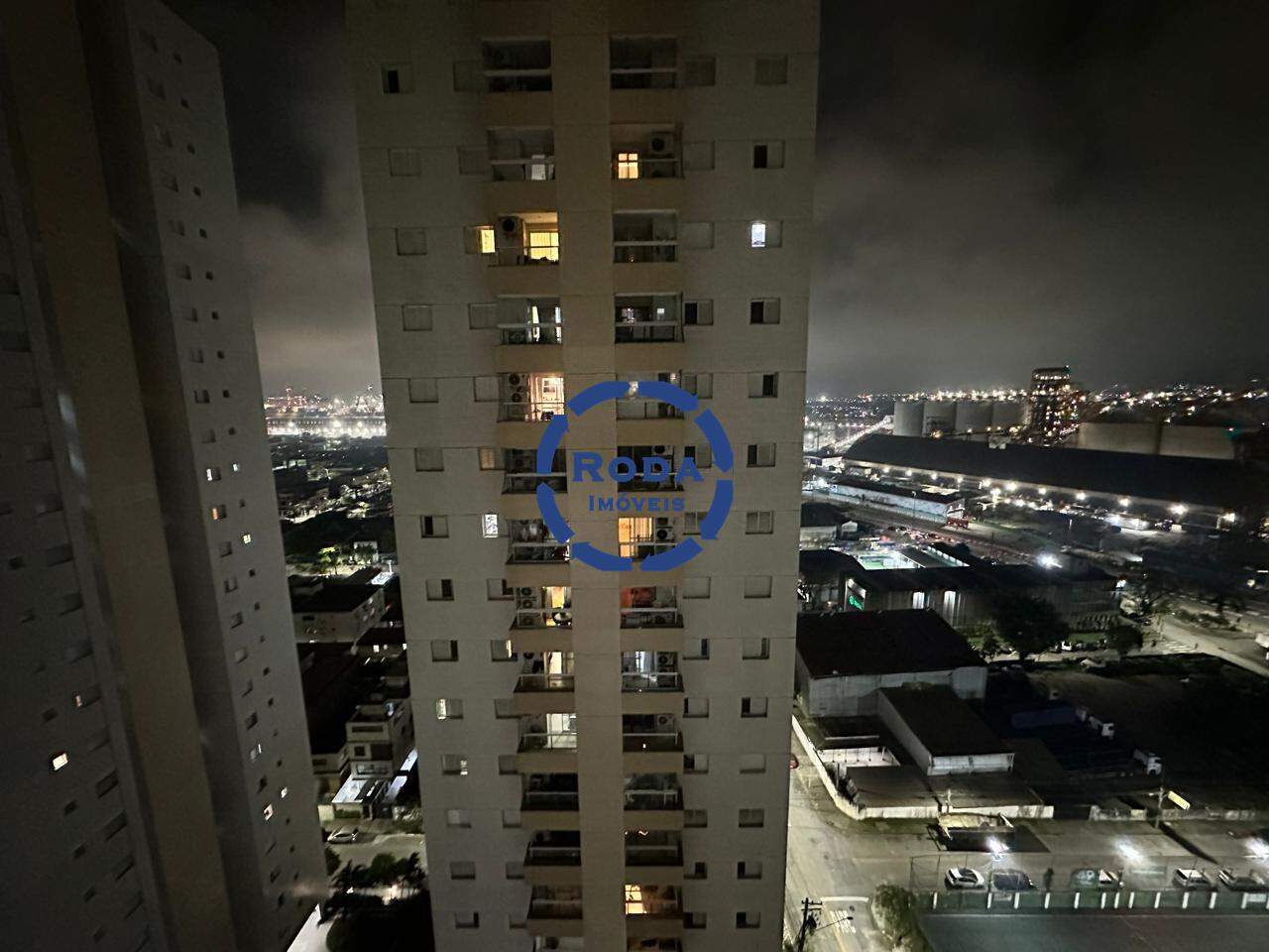 Apartamento à venda no Ponta da Praia: 