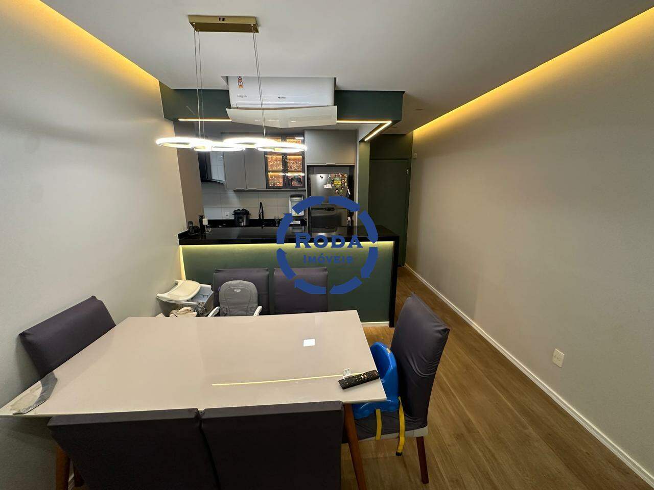 Apartamento à venda no Ponta da Praia: 