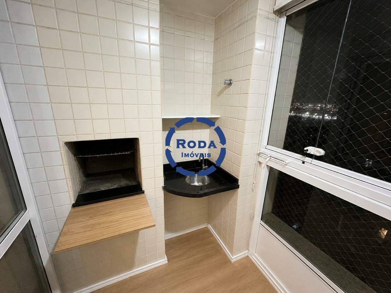 Apartamento à venda no Ponta da Praia: 