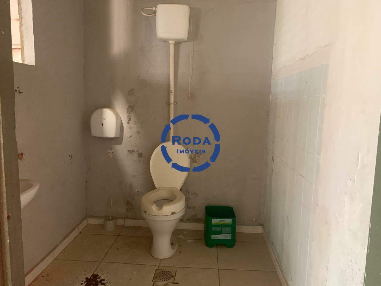 Terreno à venda no Macuco: 