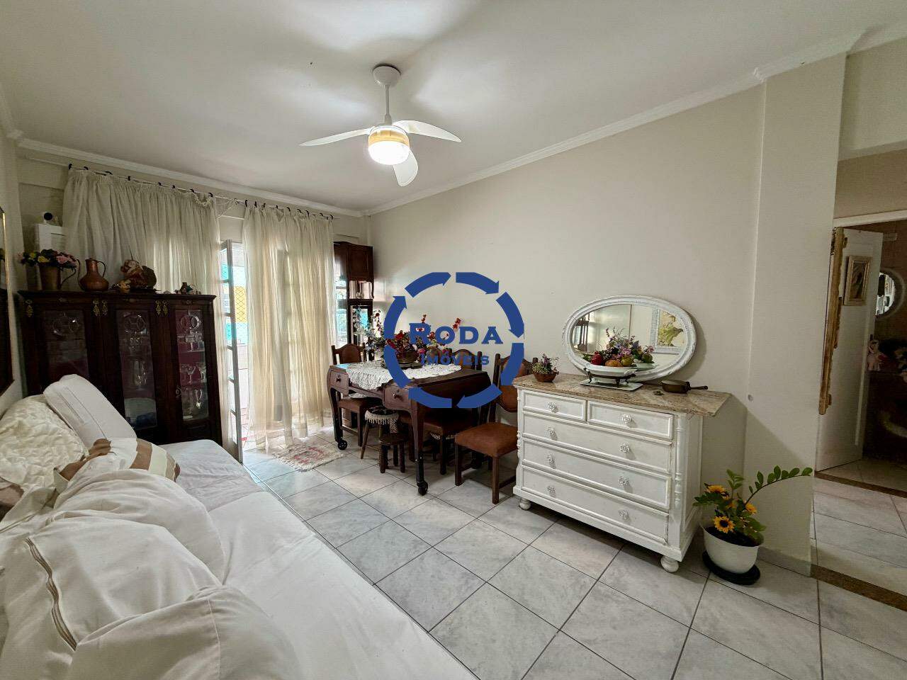 Apartamento à venda no Ponta da Praia: 