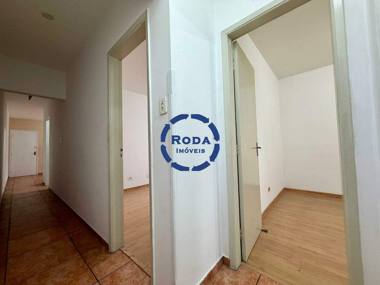 Apartamento à venda no Embaré:
