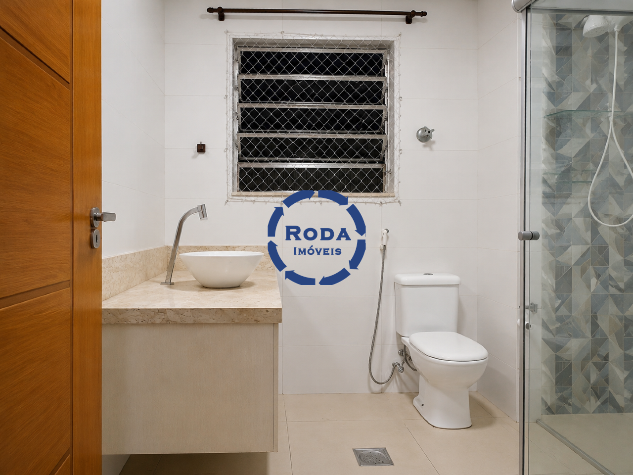 Apartamento para aluguel no Gonzaga: Banheiro