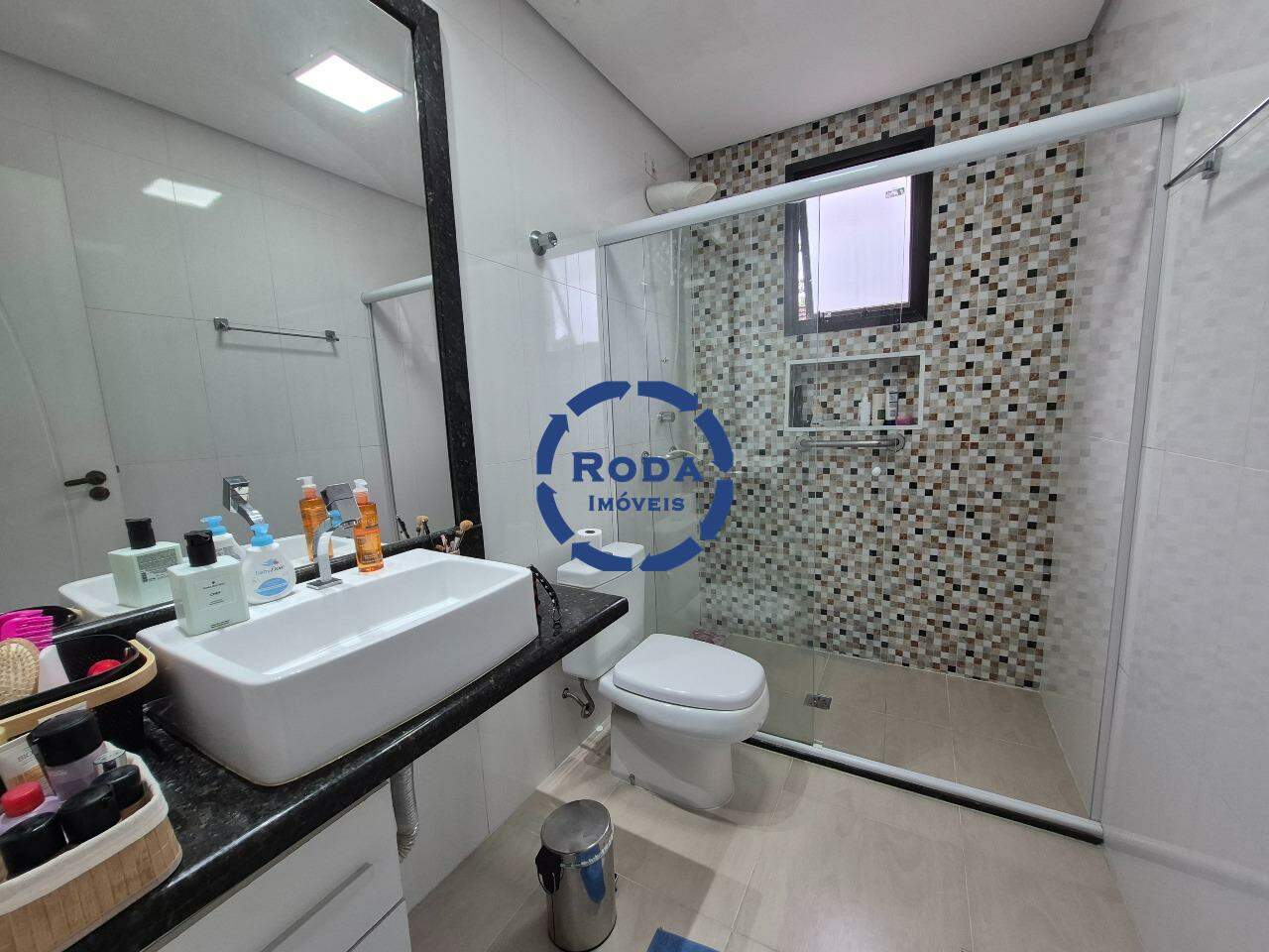 Apartamento à venda no Ponta da Praia: 