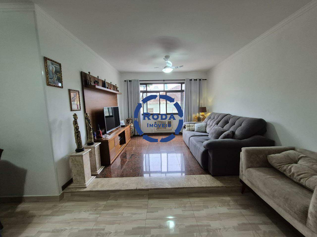 Apartamento à venda no Ponta da Praia: 