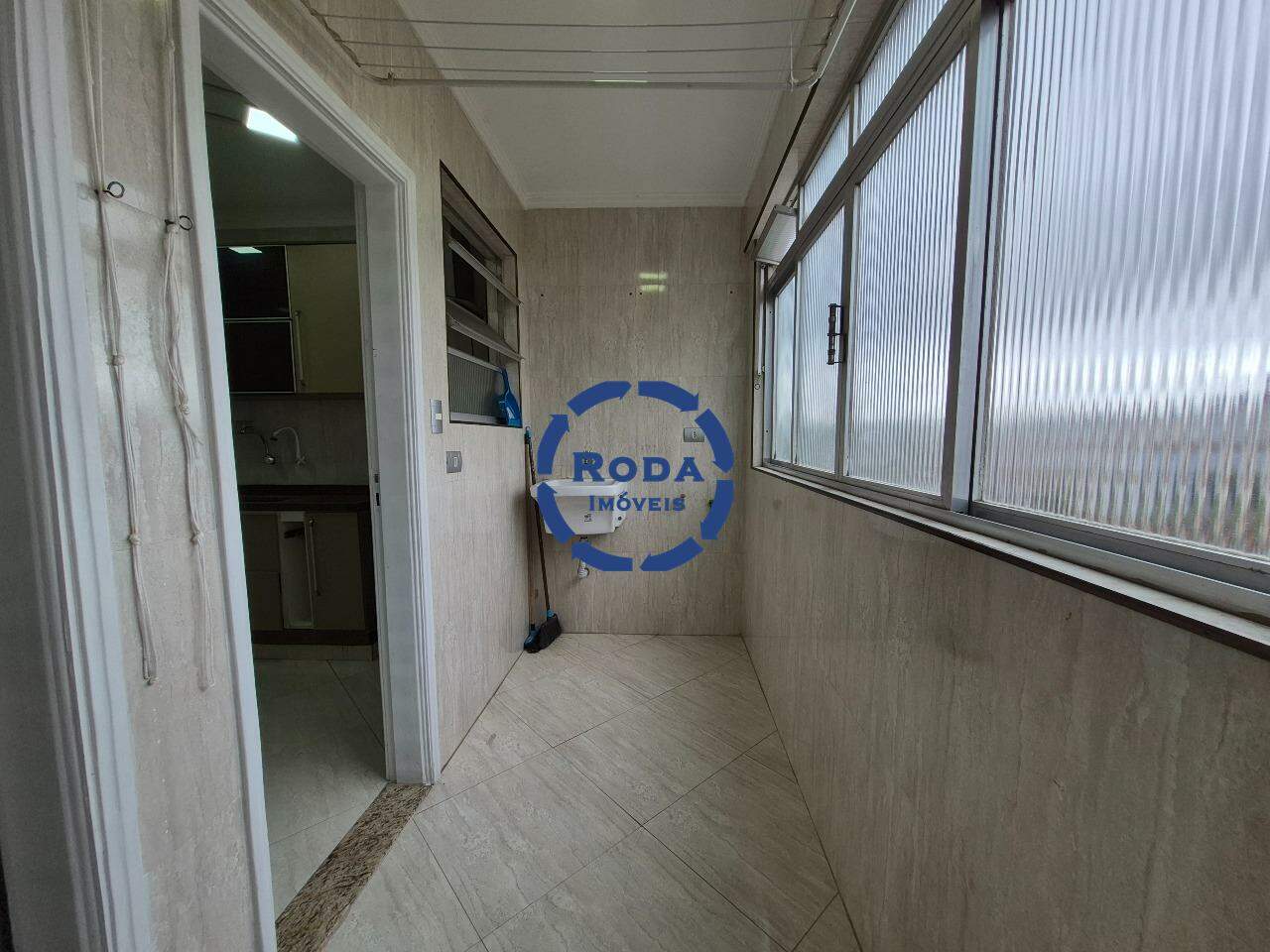Apartamento para aluguel no Embaré: 