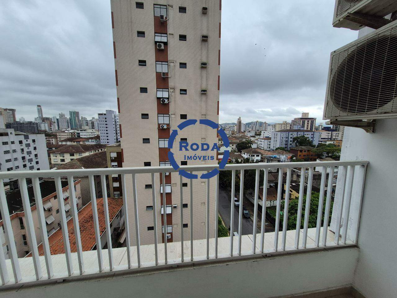 Apartamento para aluguel no Embaré: 