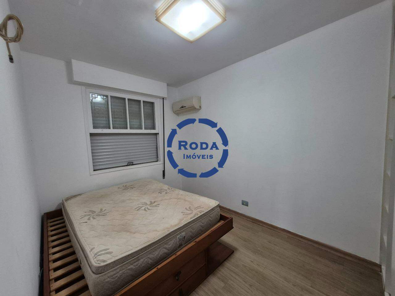 Apartamento para aluguel no Embaré: 