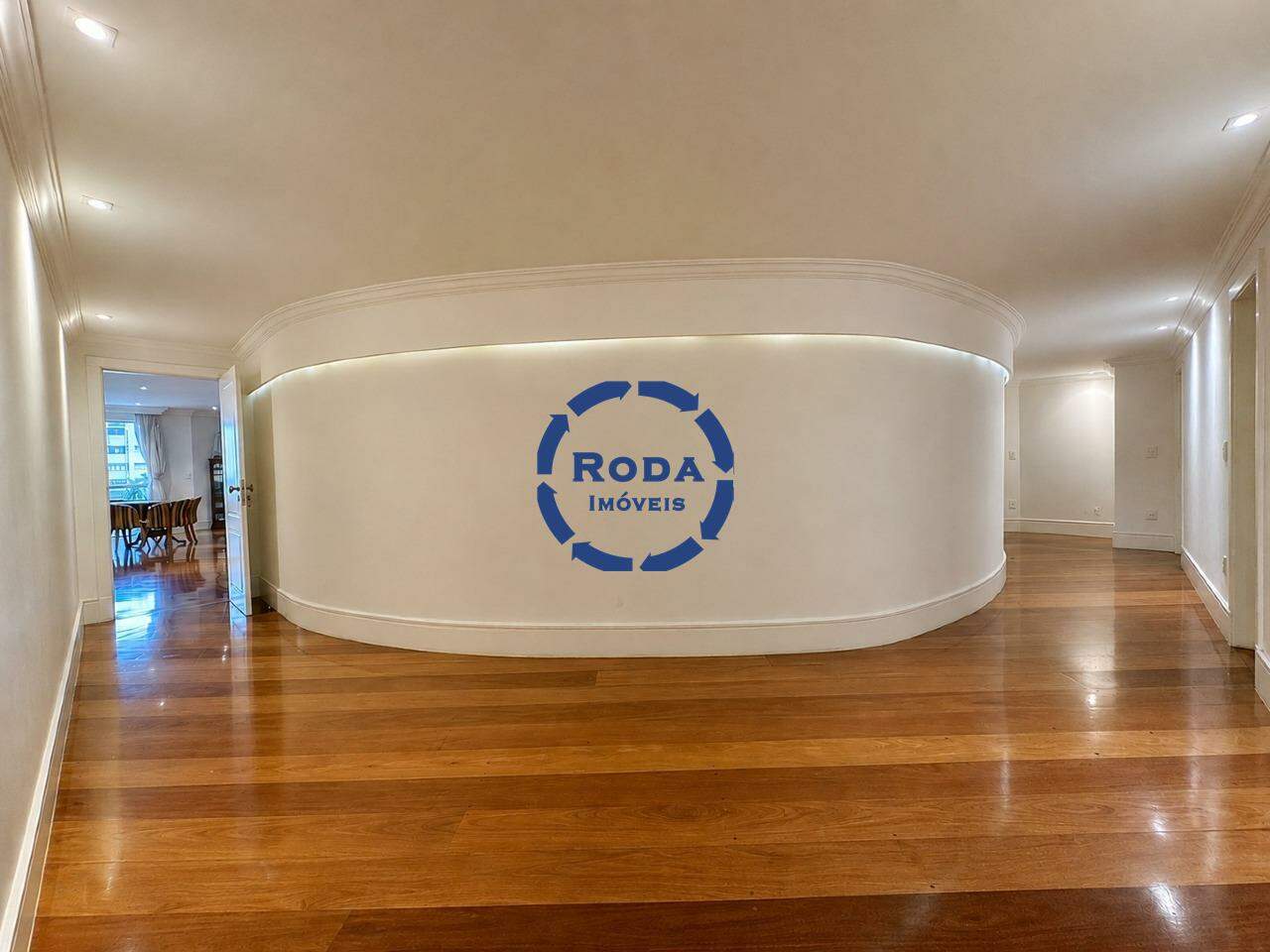 Apartamento à venda no Embaré: