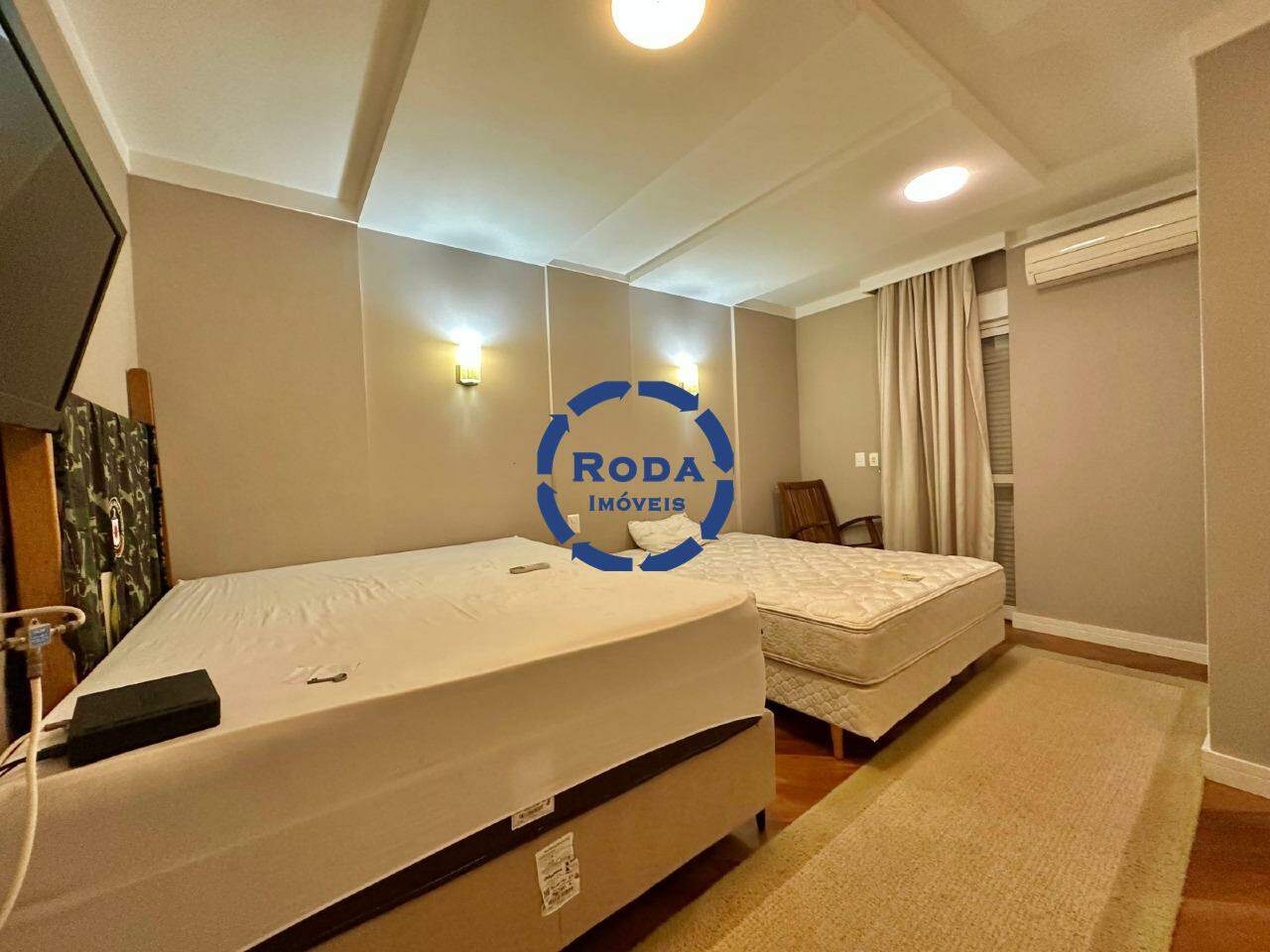 Apartamento à venda no Embaré: