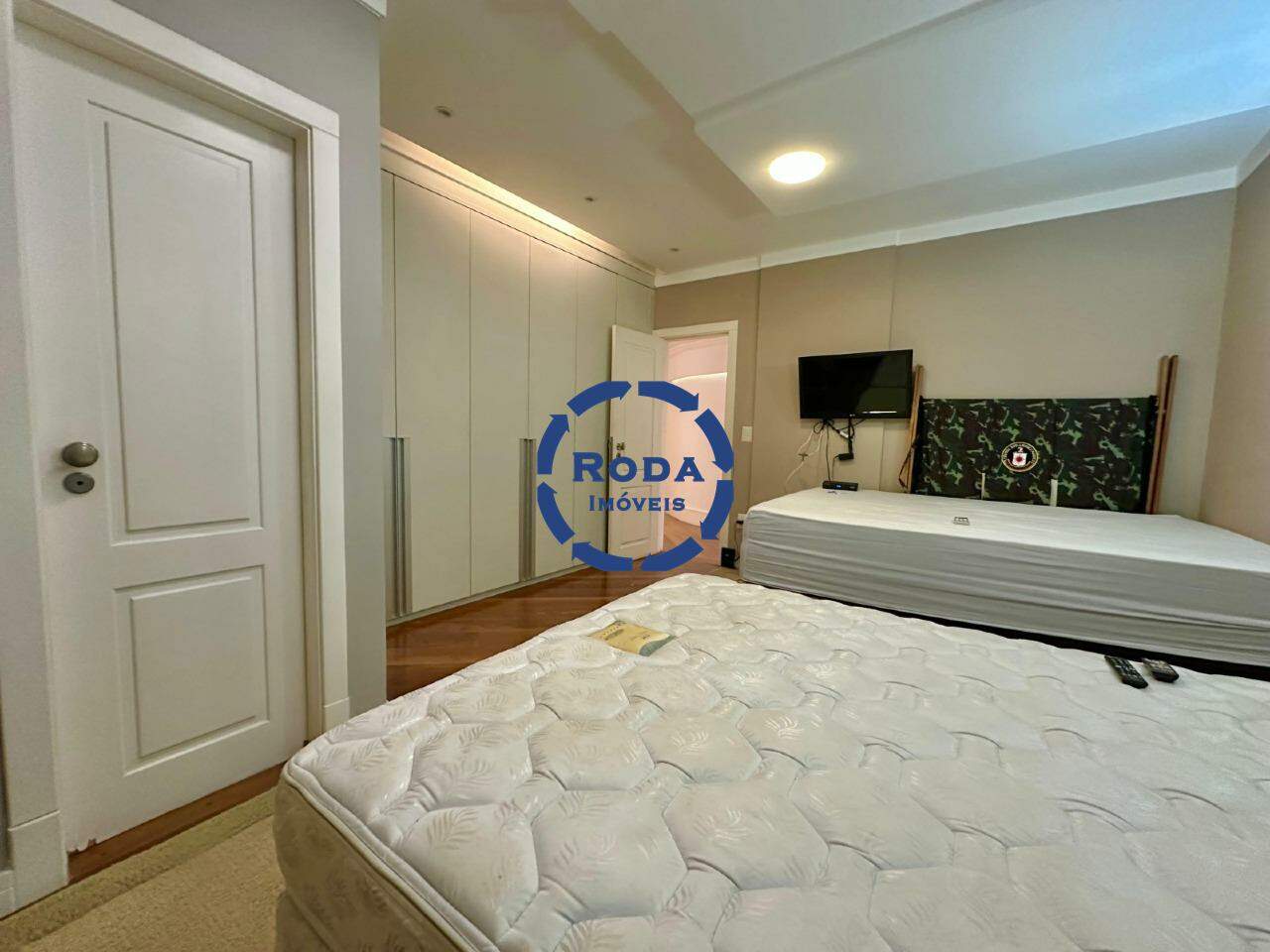 Apartamento à venda no Embaré: