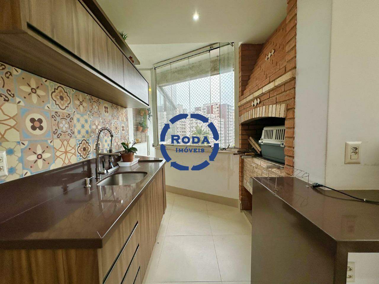 Apartamento à venda no Embaré: