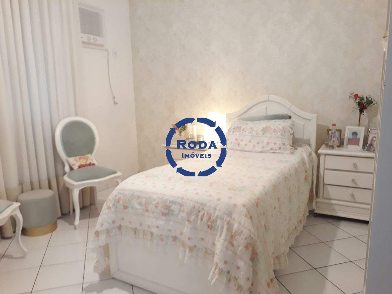 Apartamento à venda no Ponta da Praia: 