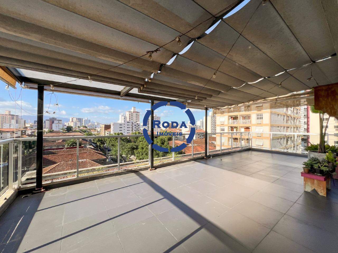 Apartamento Garden à venda no Embaré: 