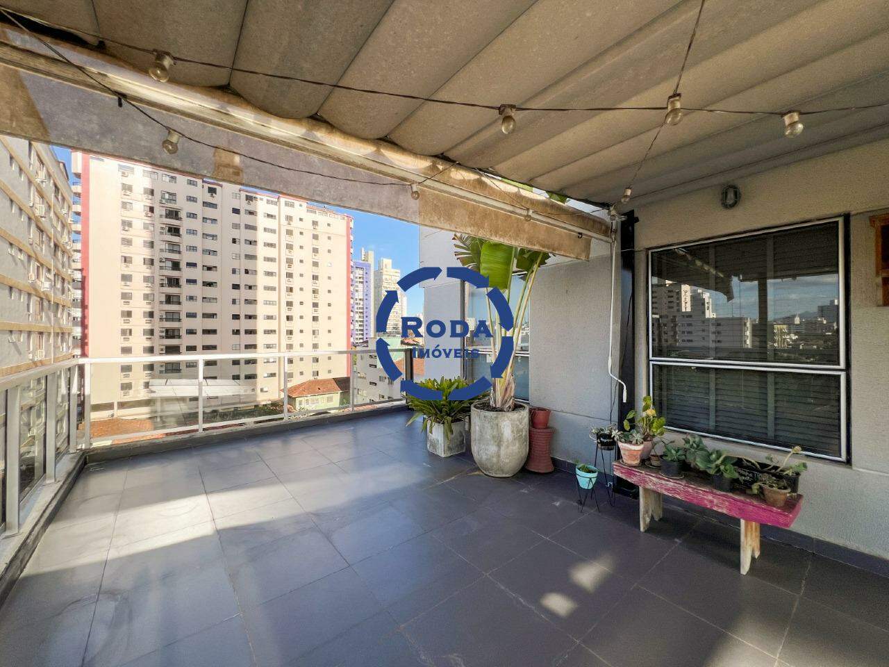 Apartamento Garden à venda no Embaré: 