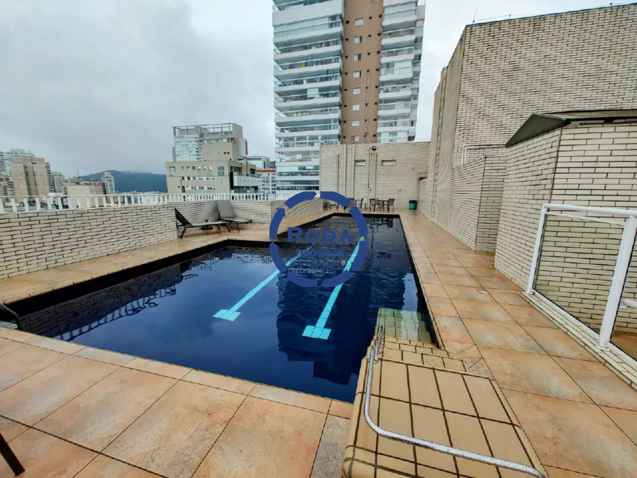 Apartamento à venda no Gonzaga: PISCINA