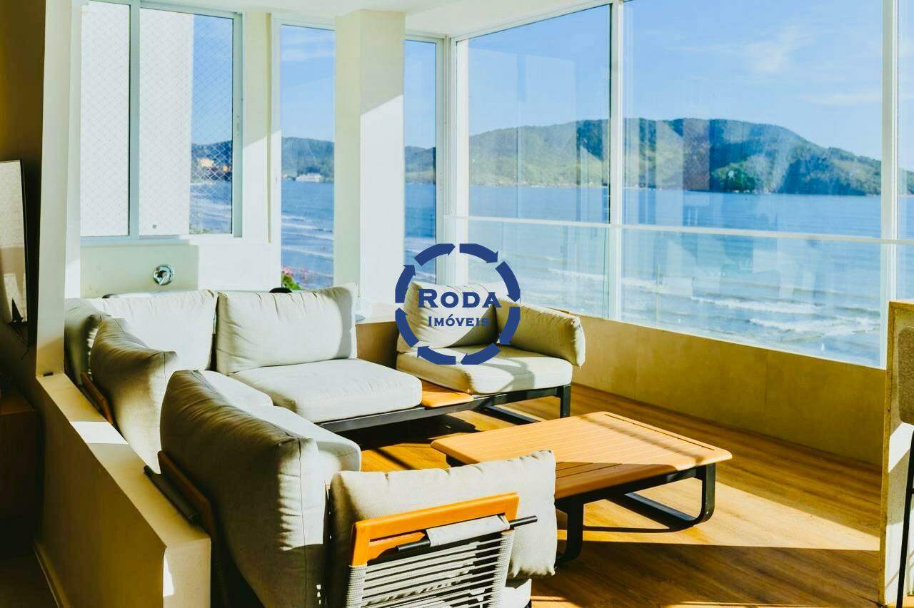 Apartamento à venda no Embaré:
