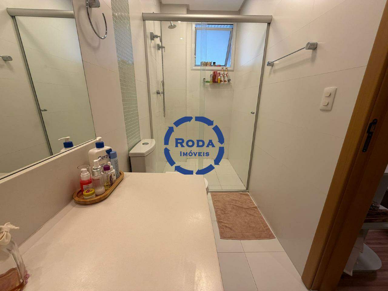 Apartamento à venda no Embaré: