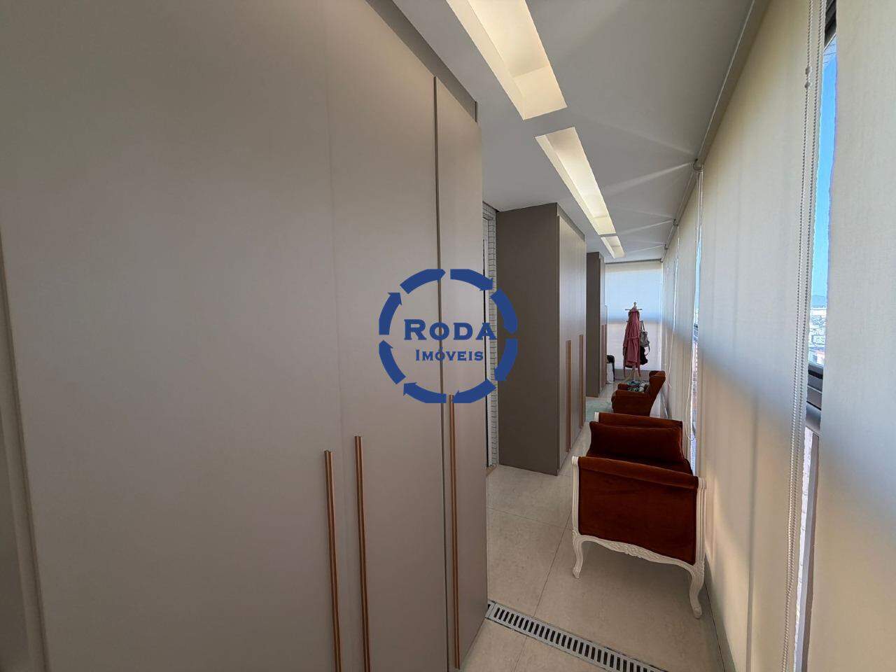 Apartamento à venda no Embaré: