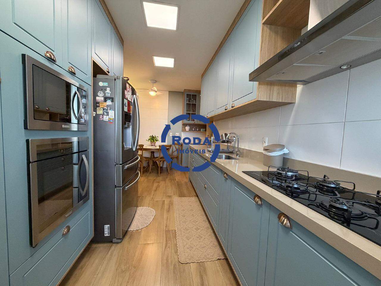 Apartamento à venda no Embaré: