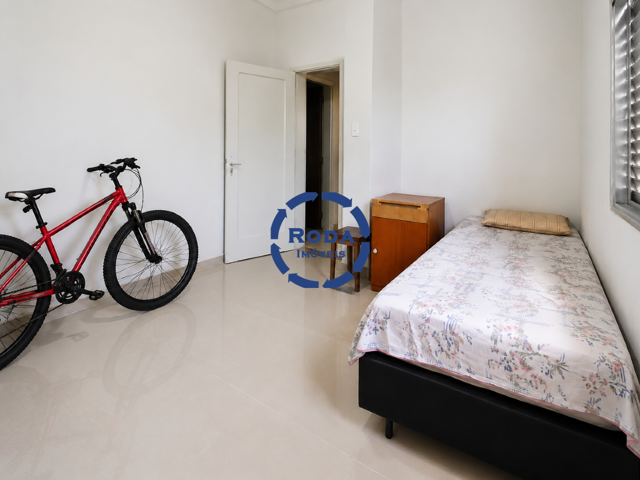 Apartamento à venda no Gonzaga: QUARTO 2