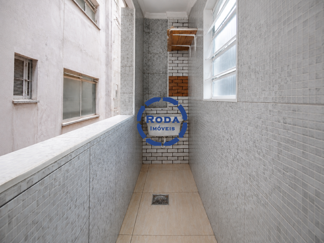 Apartamento à venda no Gonzaga: AREA DE SERVIÇO
