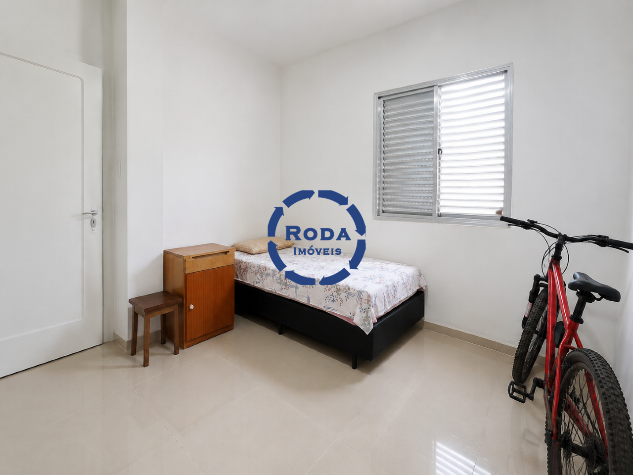 Apartamento à venda no Gonzaga: QUARTO 2