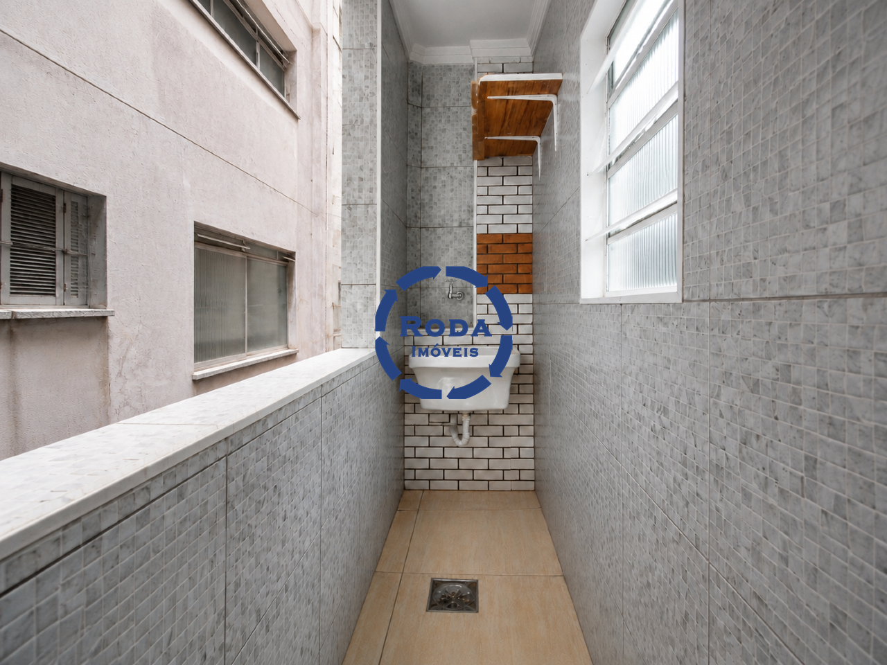 Apartamento à venda no Gonzaga: AREA DE SERVIÇO