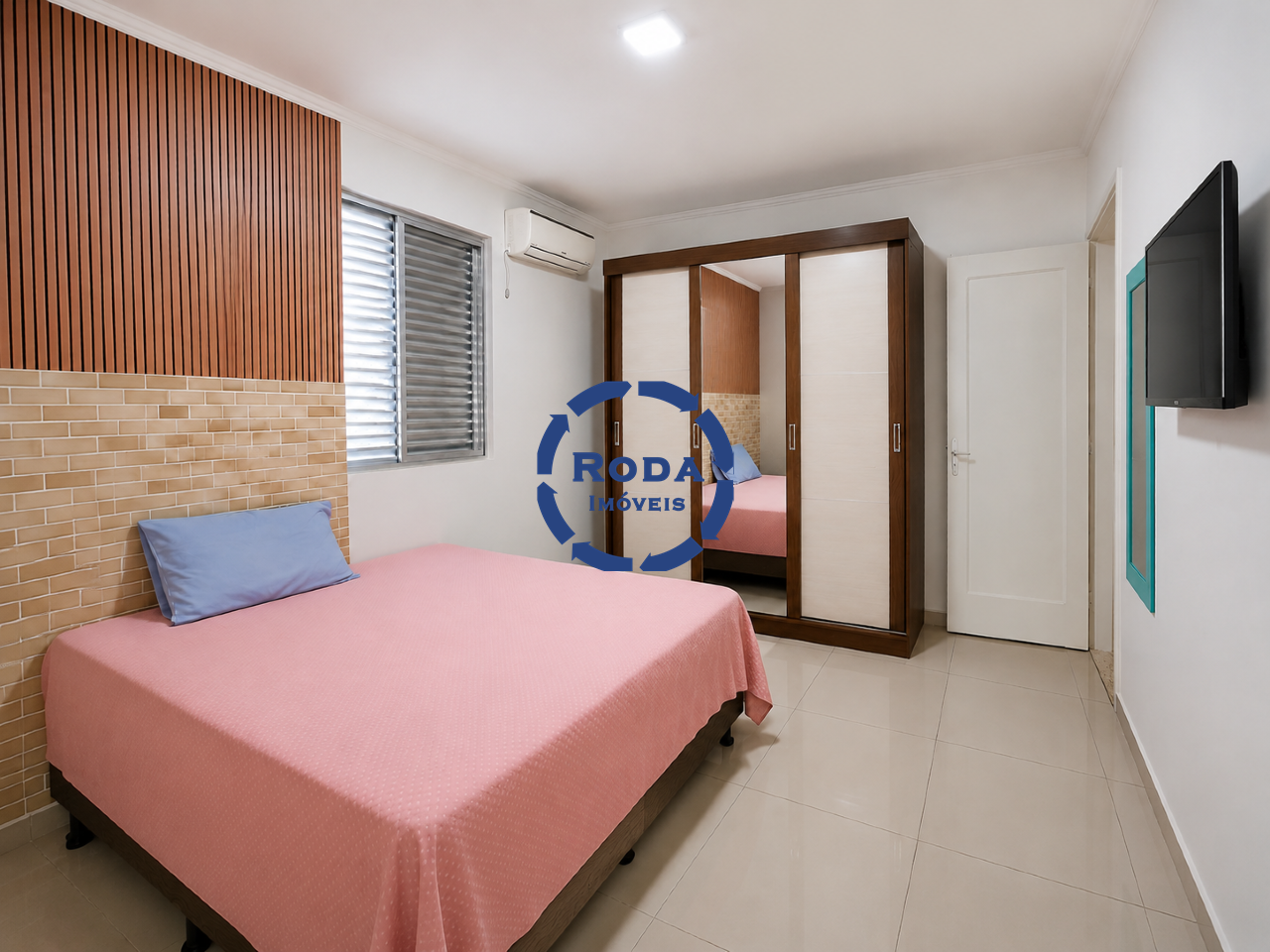Apartamento à venda no Gonzaga: QUARTO 1