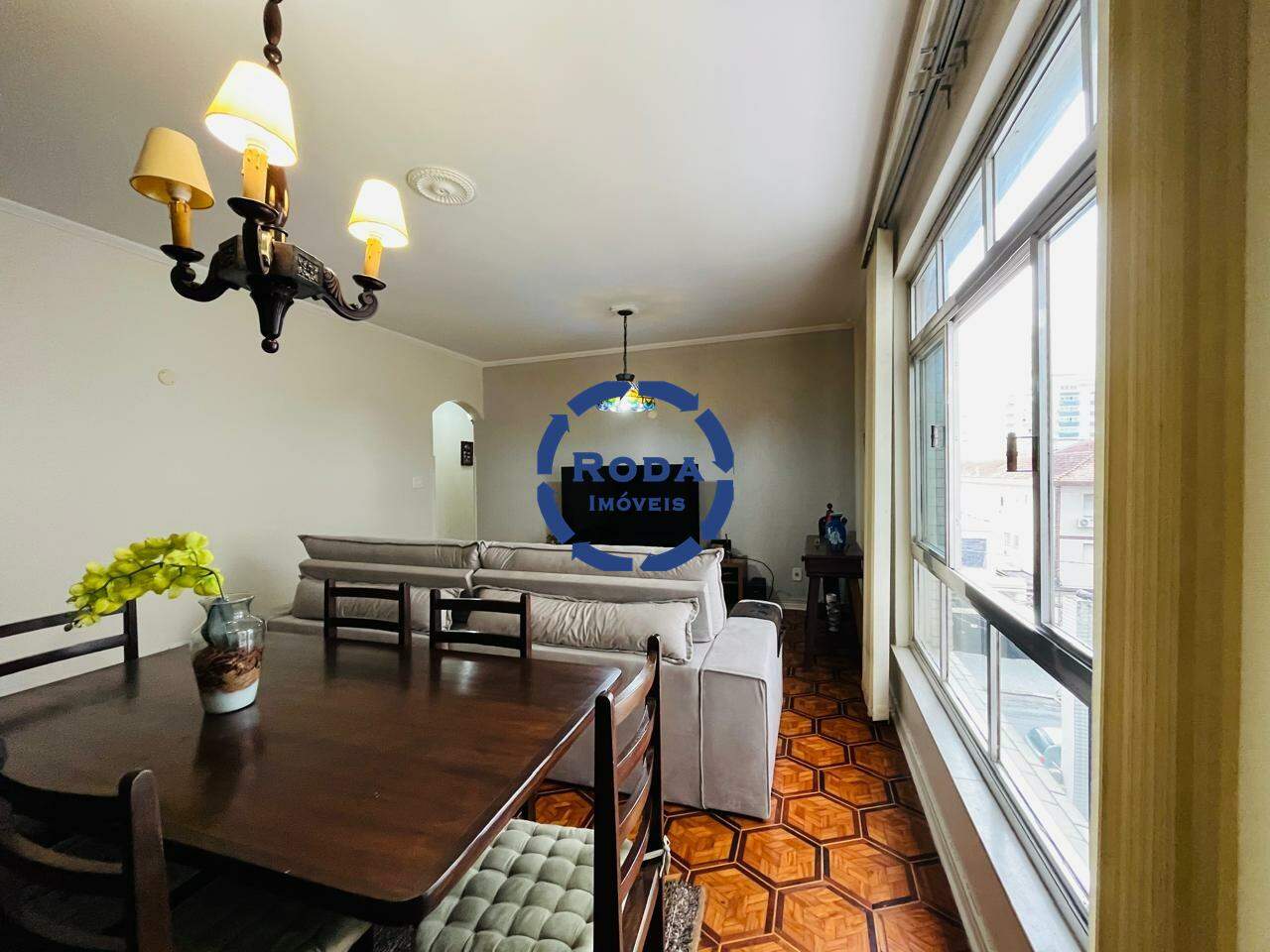 Apartamento à venda no Embaré: 