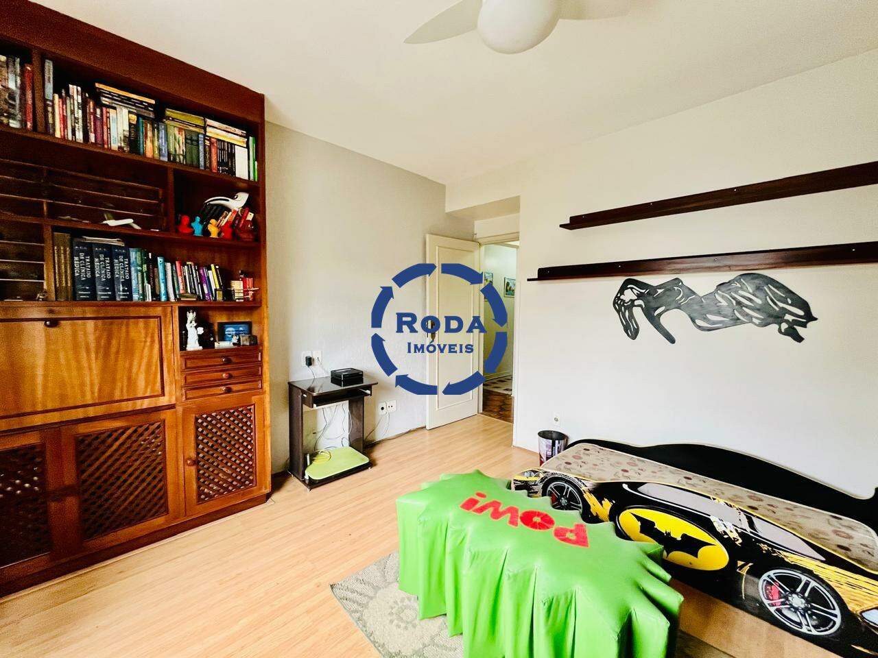 Apartamento à venda no Embaré: