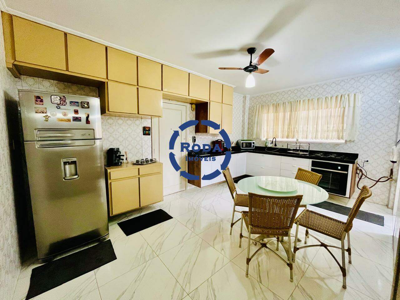 Apartamento à venda no Embaré: