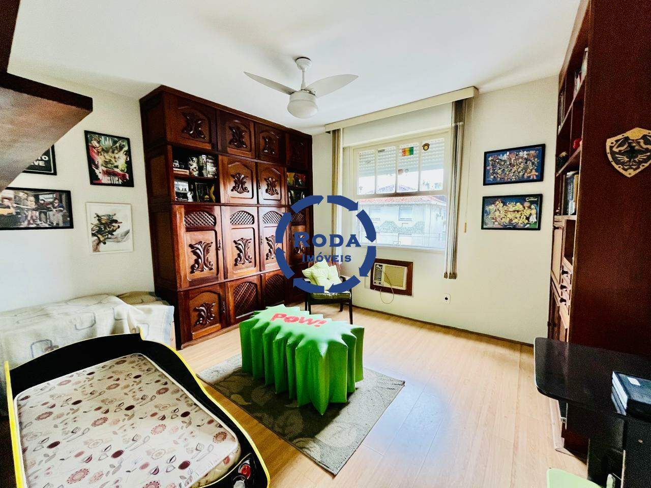 Apartamento à venda no Embaré: