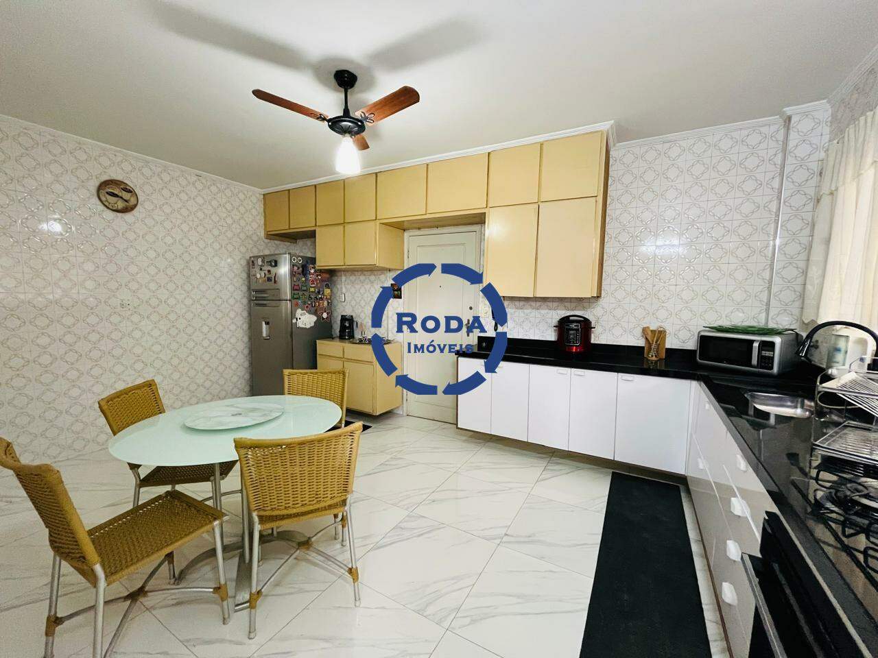 Apartamento à venda no Embaré: