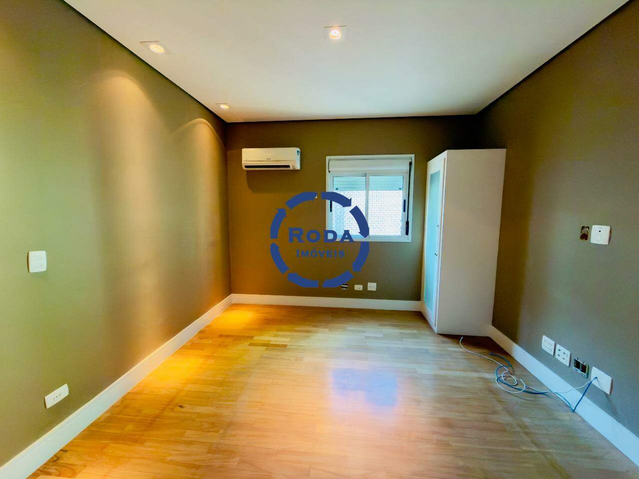 Cobertura à venda no Boqueirão: sala de tv privativa no piso superior