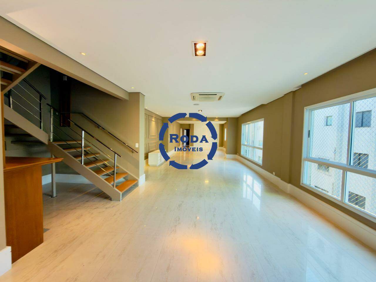 Cobertura à venda no Boqueirão: sala