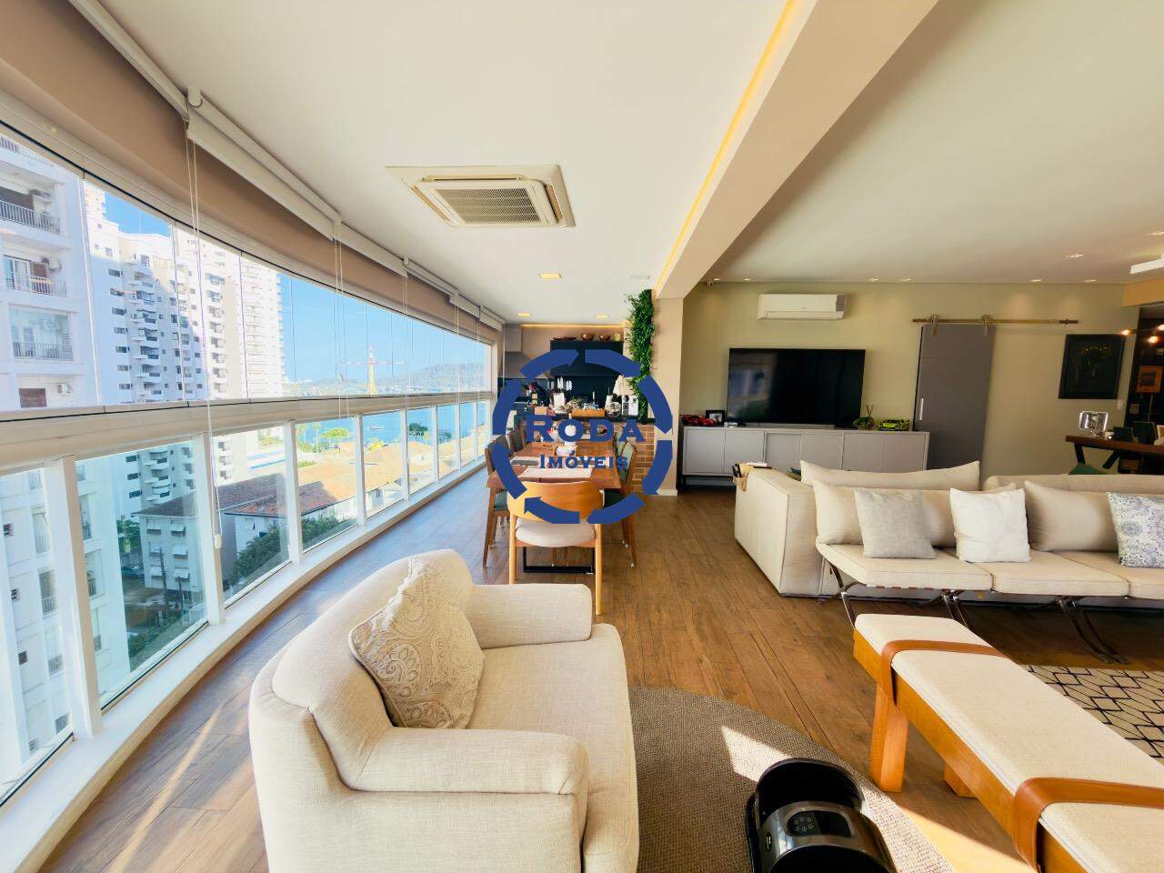 Apartamento à venda no Ponta da Praia: 