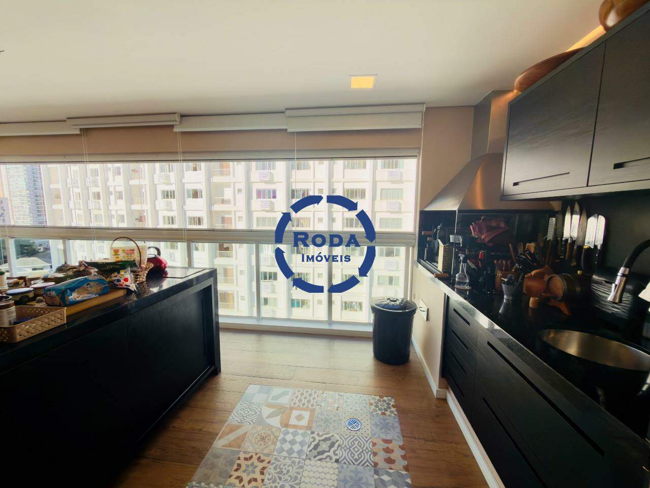Apartamento à venda no Ponta da Praia: 