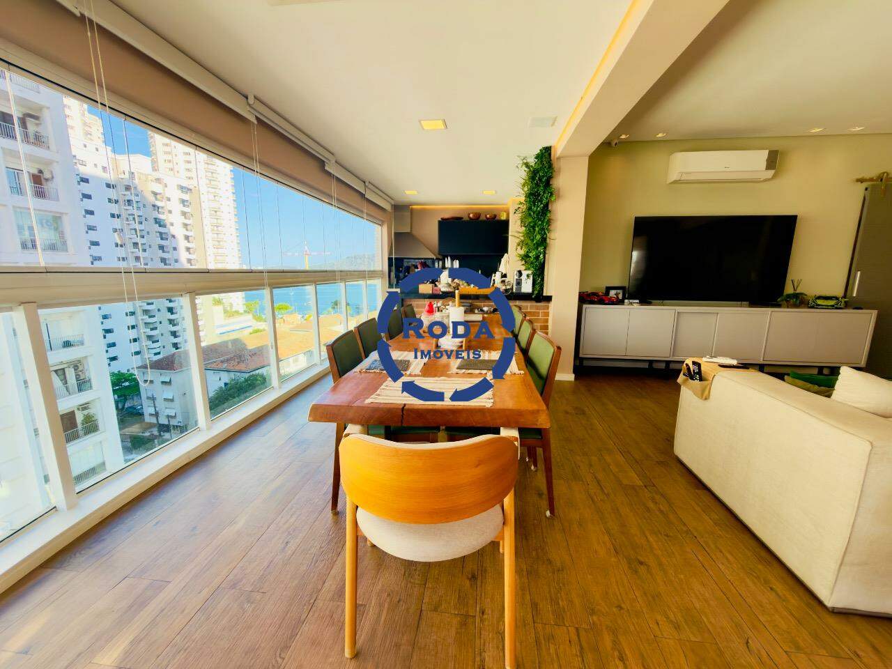 Apartamento à venda no Ponta da Praia: 